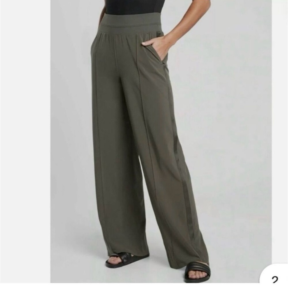 Athleta Nolita Wide Leg Pant Olive Green NWOT plus size 24 color mountain olive
